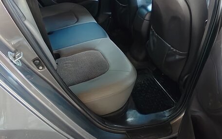 Hyundai ix35 I рестайлинг, 2011 год, 990 000 рублей, 18 фотография
