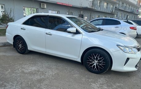 Toyota Camry, 2017 год, 2 050 000 рублей, 6 фотография
