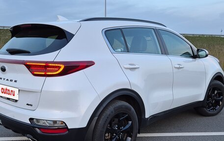 KIA Sportage IV рестайлинг, 2020 год, 2 950 000 рублей, 5 фотография