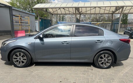 KIA Rio IV, 2018 год, 1 440 000 рублей, 2 фотография