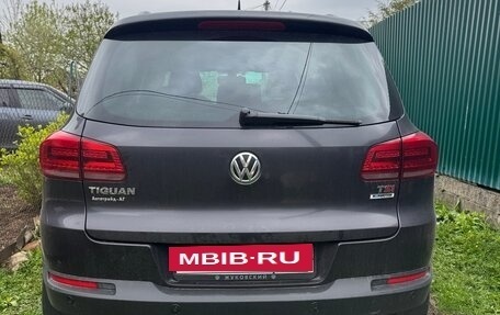 Volkswagen Tiguan I, 2015 год, 1 350 000 рублей, 5 фотография
