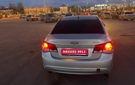 Chevrolet Cruze II, 2013 год, 600 000 рублей, 6 фотография