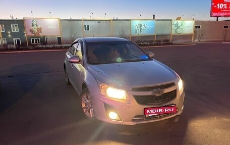 Chevrolet Cruze II, 2013 год, 600 000 рублей, 12 фотография