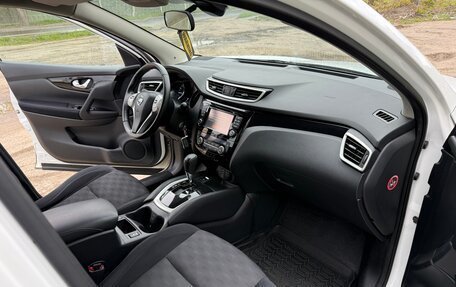 Nissan Qashqai, 2016 год, 1 619 000 рублей, 10 фотография