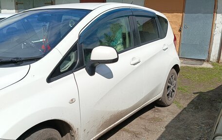 Nissan Note II рестайлинг, 2013 год, 850 000 рублей, 3 фотография