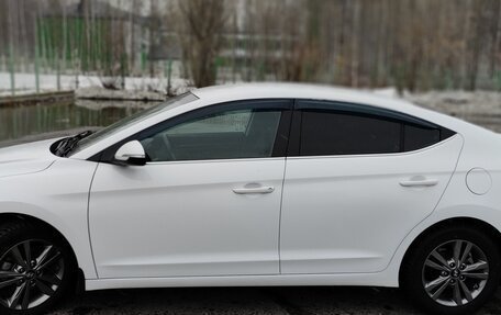Hyundai Elantra VI рестайлинг, 2018 год, 1 750 000 рублей, 4 фотография