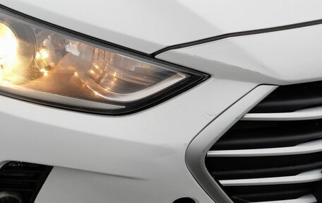 Hyundai Elantra VI рестайлинг, 2018 год, 1 750 000 рублей, 10 фотография