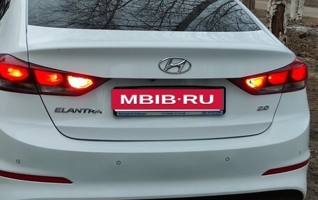 Hyundai Elantra VI рестайлинг, 2018 год, 1 750 000 рублей, 36 фотография