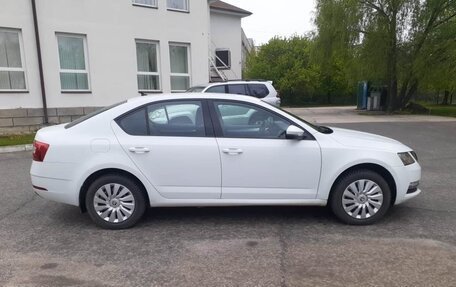Skoda Octavia, 2019 год, 1 330 000 рублей, 8 фотография