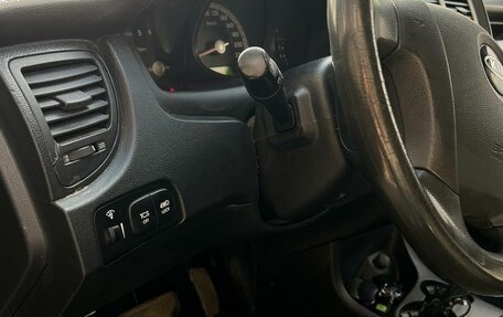 KIA Sportage IV рестайлинг, 2006 год, 700 000 рублей, 6 фотография