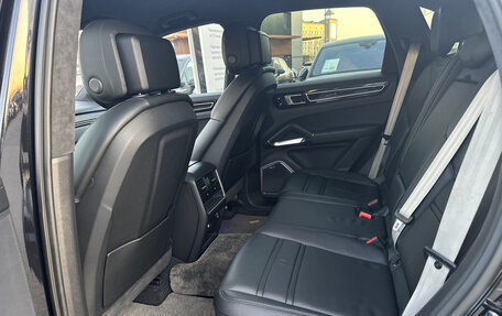 Porsche Cayenne III, 2019 год, 14 590 000 рублей, 15 фотография