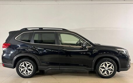 Subaru Forester, 2019 год, 2 245 000 рублей, 7 фотография