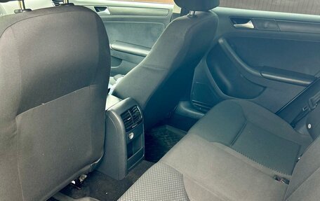 Volkswagen Jetta VI, 2014 год, 1 150 000 рублей, 10 фотография