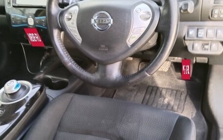 Nissan Leaf I, 2014 год, 800 000 рублей, 8 фотография