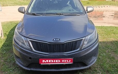 KIA Rio III рестайлинг, 2011 год, 720 000 рублей, 2 фотография