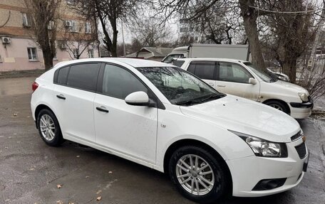 Chevrolet Cruze II, 2012 год, 750 000 рублей, 3 фотография