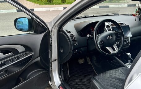 KIA cee'd I рестайлинг, 2012 год, 700 000 рублей, 9 фотография