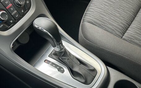 Opel Astra J, 2014 год, 985 000 рублей, 14 фотография