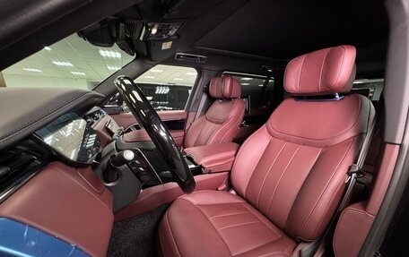 Land Rover Range Rover IV рестайлинг, 2025 год, 24 800 000 рублей, 11 фотография