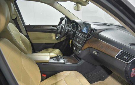 Mercedes-Benz GLS, 2017 год, 3 650 000 рублей, 24 фотография