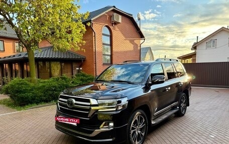 Toyota Land Cruiser 200, 2020 год, 9 000 000 рублей, 2 фотография