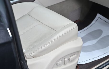 Cadillac SRX II рестайлинг, 2013 год, 1 485 000 рублей, 14 фотография