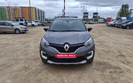 Renault Kaptur I рестайлинг, 2018 год, 1 070 000 рублей, 2 фотография