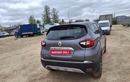 Renault Kaptur I рестайлинг, 2018 год, 1 070 000 рублей, 7 фотография