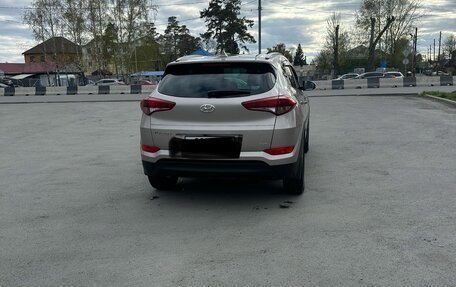 Hyundai Tucson III, 2018 год, 2 500 000 рублей, 4 фотография