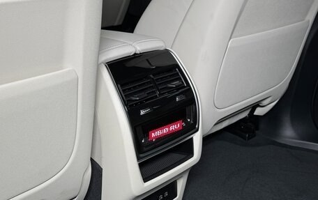 BMW X7, 2025 год, 17 700 000 рублей, 13 фотография