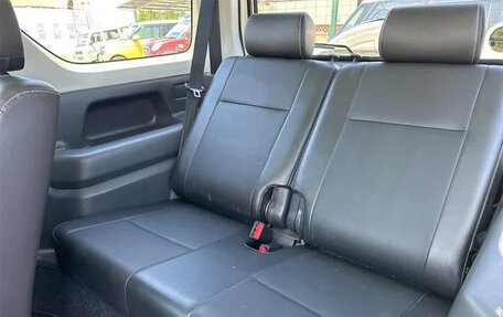 Suzuki Jimny, 2011 год, 639 123 рублей, 21 фотография