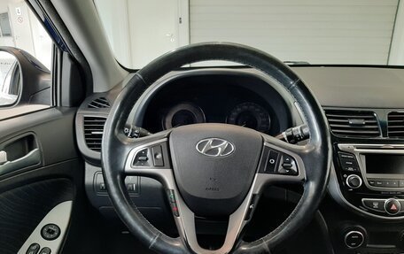 Hyundai Solaris II рестайлинг, 2015 год, 920 000 рублей, 18 фотография