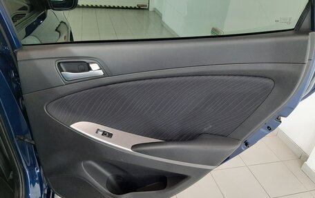 Hyundai Solaris II рестайлинг, 2015 год, 920 000 рублей, 26 фотография