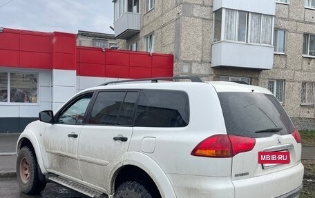 Mitsubishi Pajero Sport II рестайлинг, 2012 год, 2 100 000 рублей, 2 фотография