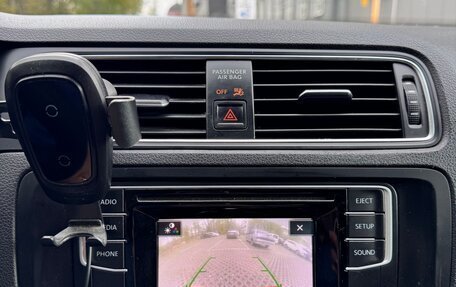 Volkswagen Jetta VI, 2017 год, 1 420 000 рублей, 13 фотография
