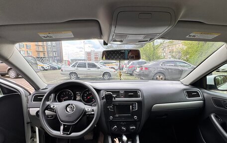 Volkswagen Jetta VI, 2017 год, 1 420 000 рублей, 14 фотография