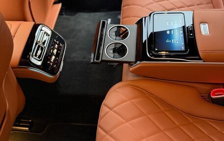 Mercedes-Benz S-Класс, 2023 год, 16 900 000 рублей, 18 фотография