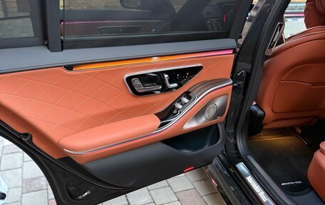Mercedes-Benz S-Класс, 2023 год, 16 900 000 рублей, 17 фотография
