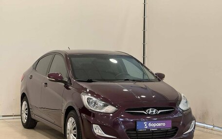 Hyundai Solaris II рестайлинг, 2013 год, 845 000 рублей, 2 фотография