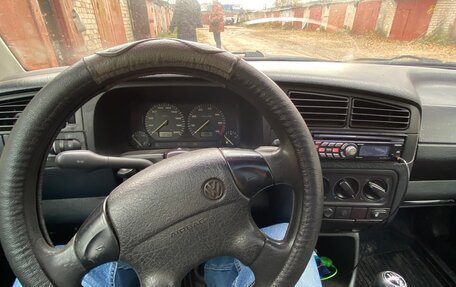Volkswagen Golf III, 1994 год, 300 000 рублей, 8 фотография