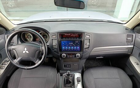 Mitsubishi Pajero IV, 2013 год, 2 690 000 рублей, 12 фотография