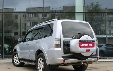 Mitsubishi Pajero IV, 2013 год, 2 690 000 рублей, 7 фотография
