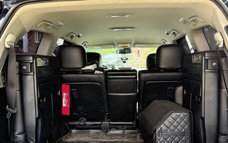 Toyota Land Cruiser 200, 2012 год, 3 800 000 рублей, 6 фотография