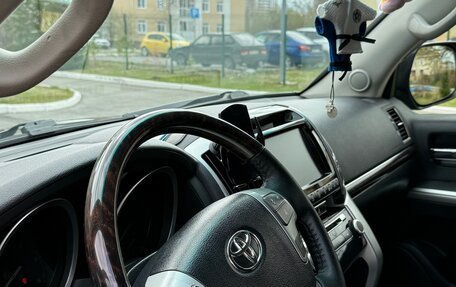 Toyota Land Cruiser 200, 2012 год, 3 800 000 рублей, 12 фотография