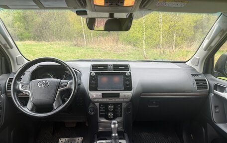 Toyota Land Cruiser Prado 150 рестайлинг 2, 2019 год, 4 800 000 рублей, 8 фотография