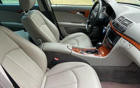 Mercedes-Benz E-Класс, 2007 год, 825 000 рублей, 13 фотография