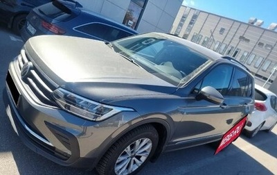 Volkswagen Tiguan II, 2022 год, 3 280 000 рублей, 1 фотография