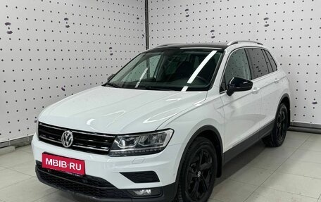 Volkswagen Tiguan II, 2018 год, 1 870 000 рублей, 1 фотография