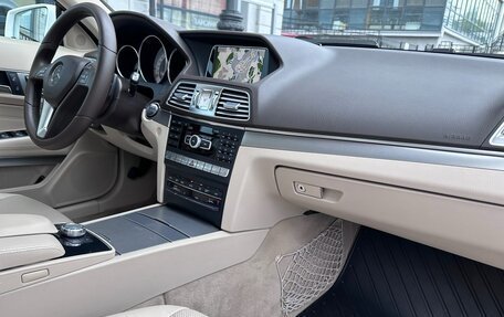 Mercedes-Benz E-Класс, 2013 год, 2 270 000 рублей, 14 фотография