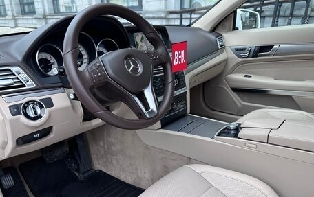 Mercedes-Benz E-Класс, 2013 год, 2 270 000 рублей, 13 фотография